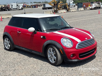 2013 Mini Cooper Automobile