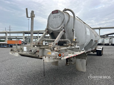 1995 Heil T/A Pneumatic Bulk Trailer