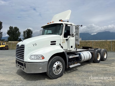 2014 Mack CXU613 6x4 T/A Day Cab Truck Tractor