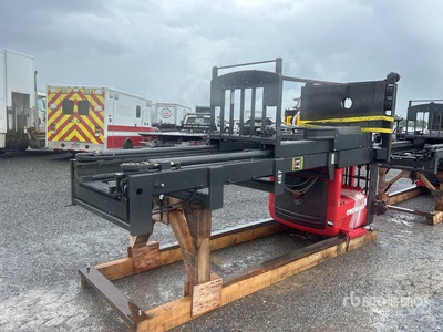 2016 Raymond 560-OPC30TT 1600 lb Recogedor de pedidos
