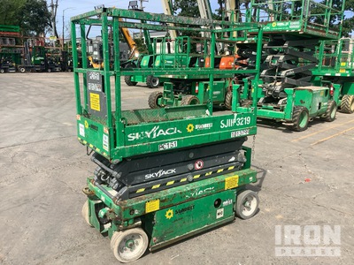 2017 Skyjack SJIII-3219 Electric Scissor Lift