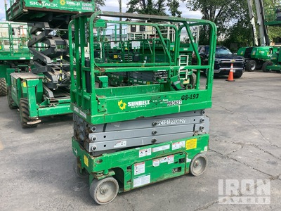 2017 Genie GS-1930 Electric Scissor Lift