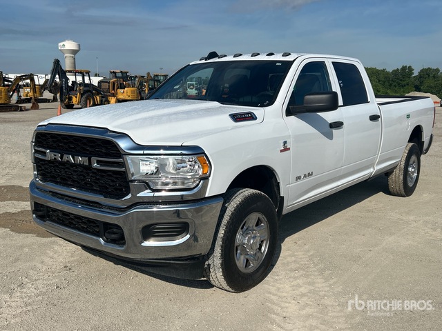 2022 Ram 2500 4x4 Crew Cab Pickup