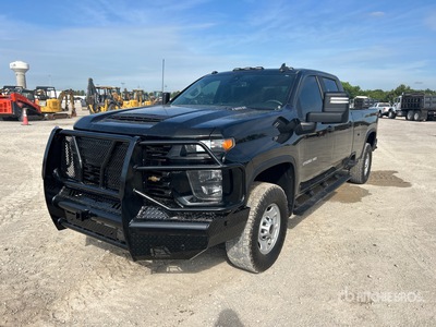 2022 Chevrolet Silverado 2500HD Custom 4x4 Crew Cab Pickup