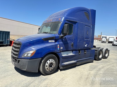 2021 Freightliner Cascadia 126 6x4 T/A Sleeper Truck Tractor