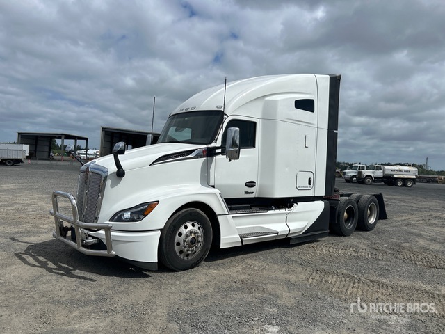 2023 Kenworth T680 6x4 T/A Sleeper Truck Tractor