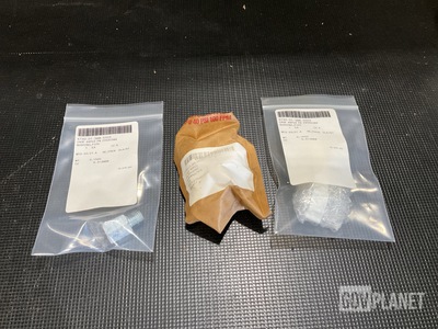 (92) WBParts 29502386 Pipe Bushings