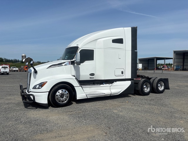 2023 Kenworth T680 6x4 T/A Sleeper Truck Tractor