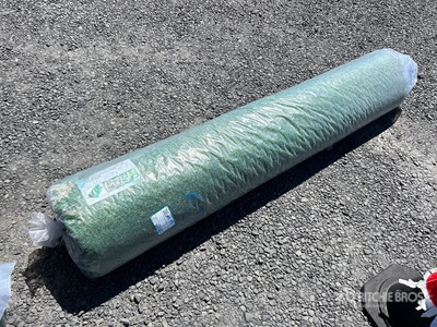 Artificial Grass Turf Drainage Holes with Rubber Backing 6.6 ft x 49.2 ft (Unused)