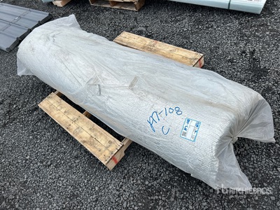 6 ft 6 in x 164 ft Bubble Aluminum Foil Reflective Insulation (Unused)