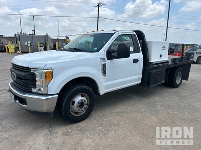 2017 Ford F-350 XL Flatbed Truck