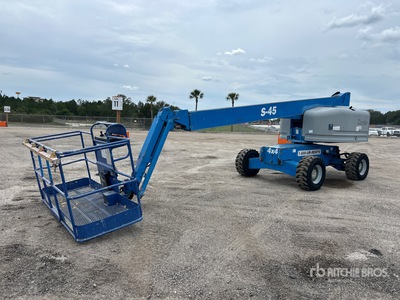 2013 Genie S45 4WD Diesel رافعة تليسكوبية بذراع تطويل
