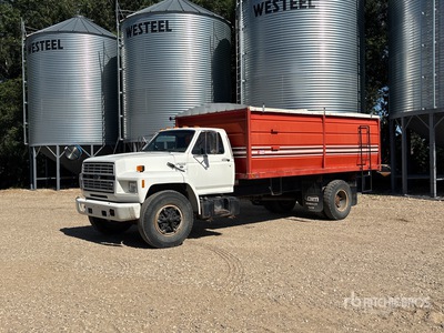 1991 Ford F800 4x2 Grain Truck