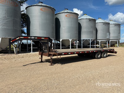 2008 Pro-Trak 28 ft T/A Gooseneck Apparatuur aanhangwagen