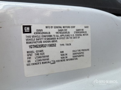 2002 GMC Savana G3500 Cargo Van