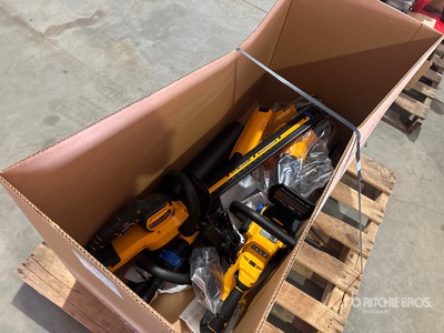 HT24E Hedge Trimmer CS160E Cordless Chainsaw LB600E Leaf Blower ST15E String Trimmer Battery Charger