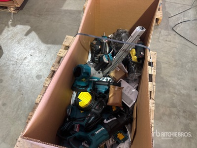 Quantity of (19) Air Nail Gun & 18 VOLT Cordless Tool Set