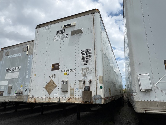 1999 Monon 53 ft T/A Van Trailer