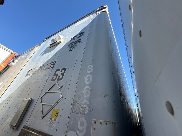 1998 Strick 53 ft T/A Van Trailer