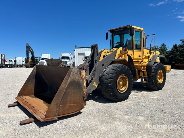 2005 Volvo L110E Wheel Loader