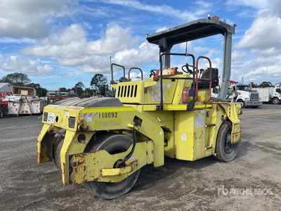 Sakai GW750 7 Wheel Compactador de Ruedas