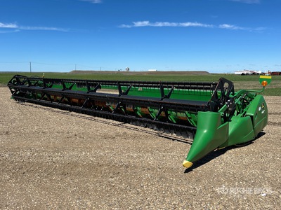 2014 John Deere 635F 35 ft Flex Combine Header