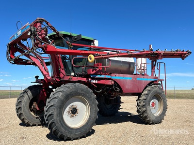 1998 Miller Nitro 200 100 ft 4x4 High Clearance Self-Propelled Sprayer