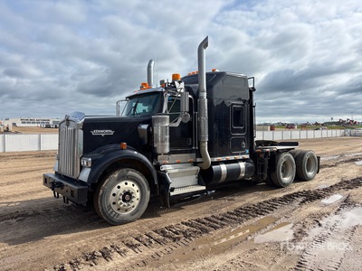 2005 Kenworth 6x4 T/A Sleeper Truck Tractor