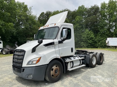 2018 Freightliner PE116DC 6x4 T/A Day Cab Truck Tractor