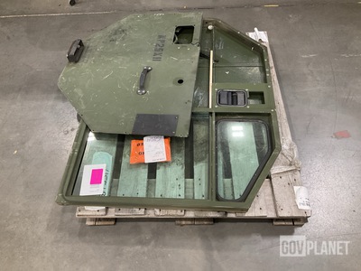Oshkosh 1719440 U Vehicular Door