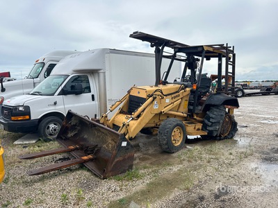 1996 Ford 455D 4x2 Cargadora para trabajos de jardinería