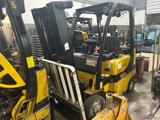 Yale GLC050VXNVSE083 4800 lb Cushion Tire Forklift