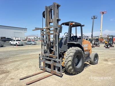 2018 Case 586H 6000 lb 4x4 Carrello elevatore fuoristrada