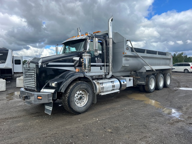 2016 Kenworth T800 8x6 Tri/A Dump Truck