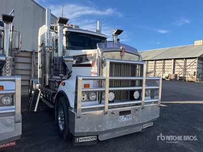 2007 Kenworth T904 6x4 Sleeper Prime Mover