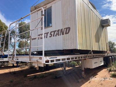 1996 Freighter 13.4 m Tri/A Flatbed Trailer