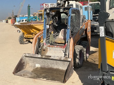 2016 Case SR130 Minicargadora (Inoperable)