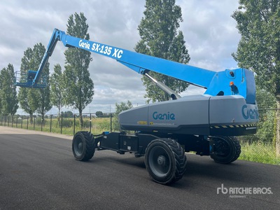2017 Genie SX-135XC 4WD Diesel Plataforma Elevadora Telescópica