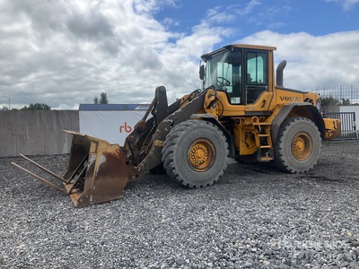 2008 Volvo L90F Pala gommata