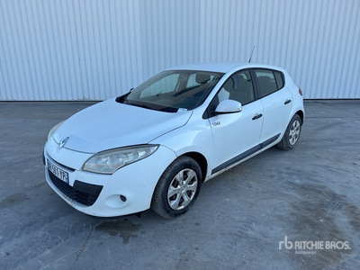 2010 Renault Megane Voiture 5 Places Automobile