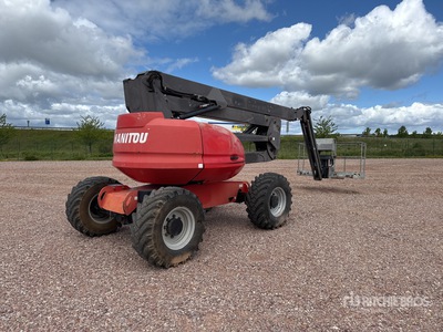 2014 Manitou 200ATJ 4WD Diesel Articulating Boom Lift