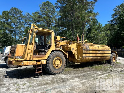 2001 Cat 613C 5000 gal Water Wagon