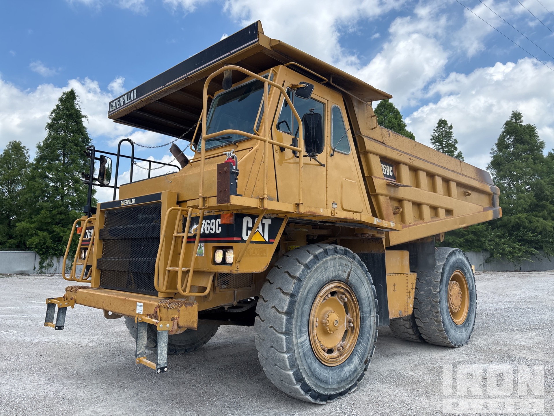 1994 Cat 769C Haul Truck in Evansville, Indiana, United States