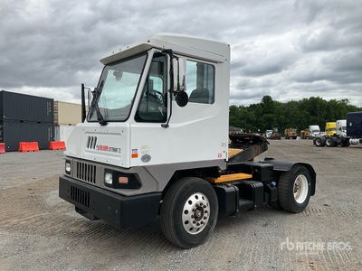 2017 Kalmar 4x2 Spotter Truck
