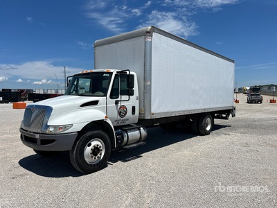2019 International 4300 4x2 Van Truck