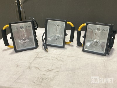 (42) Portable Work Lights