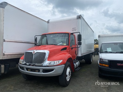 2019 International 4300 Camion fourgon