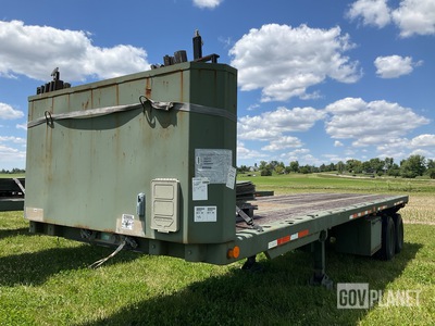 1991 Dynaweld M871A2R Flatbed Trailer