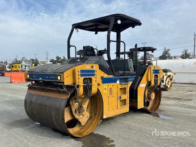 2016 Cat CB-54B Double Drum Roller