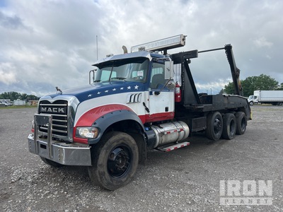 2012 Mack GU713 8x4 Lift Off Roll-Off Truck